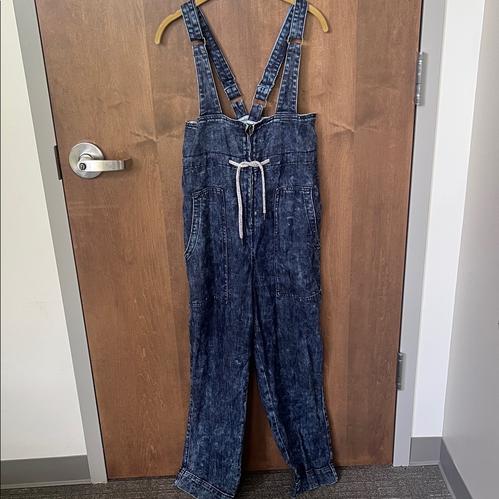 👖 Pilcro by Anthropologie Soft Denim Pinafore Jumpsuit – Size Medium 👖 - Picture 2 of 9